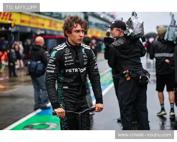 安东内利防守表现获赞,梅赛德斯未来可期